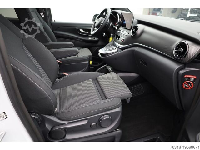 Minibus Mercedes-Benz V 250 d AMG Kurz Night 6Si LEDILS RfKam 19Zoll