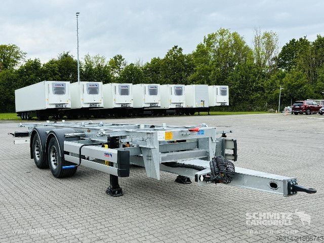 スワップシャーシトレーラー Schmitz Cargobull Zentralachsanhänger Wechselfahrgestell Maxiausführ