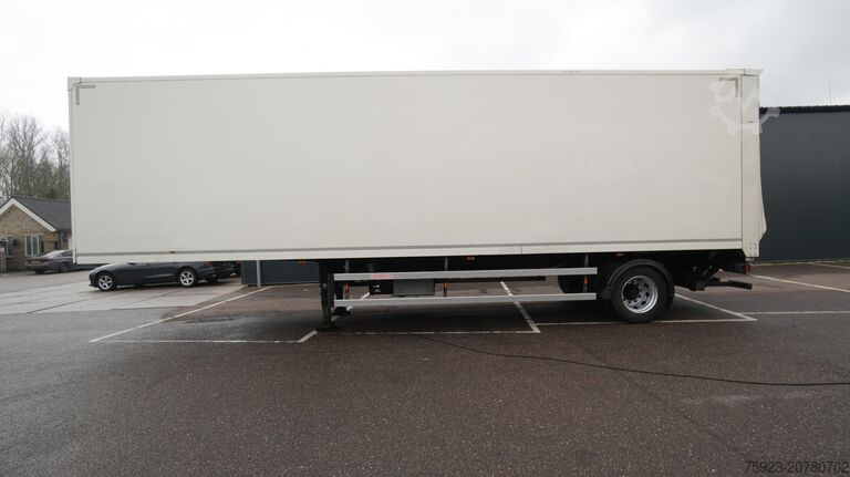 Valiză Groenewegen 1 AXLE CLOSED BOX CITY TRAILER