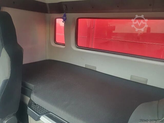 Platforma de încărcare MAN TGS 18.470  Platform