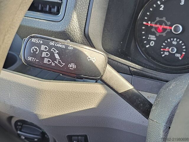 Πλατφόρμα φόρτωσης VOLKSWAGEN CRAFTER 35 2.0 ac automaat EURO6