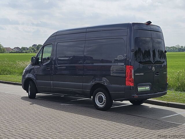 ハイルーフステーションワゴン MERCEDES-BENZ SPRINTER 317 L2H2 LED Mbux10