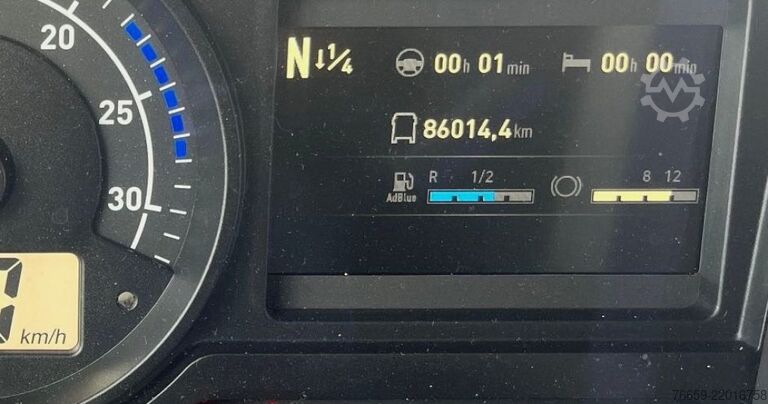 Valníkový nákladní automobil s plachtou RENAULT MDA2C centinato