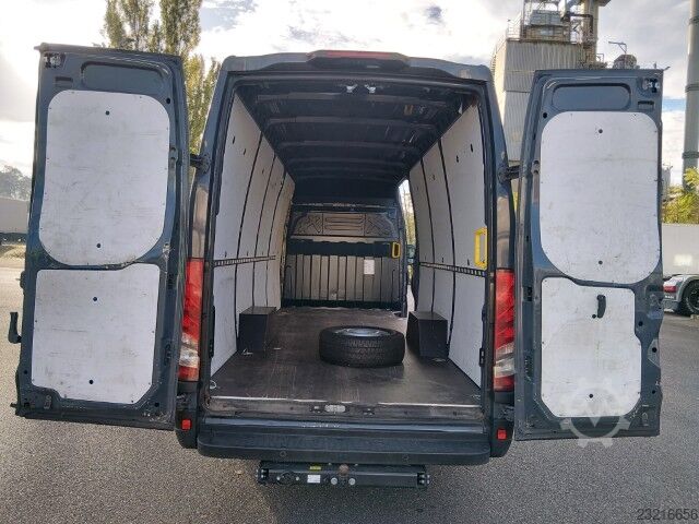 панельний фургон Iveco Daily 35 S 21 HA8 V/P L3H2 AHK ACC NAVI