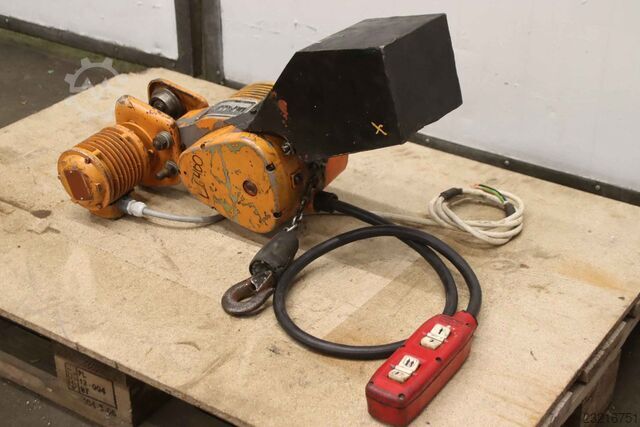 Polipasto de cadena con carro, 125 kg Balkancar MB0910