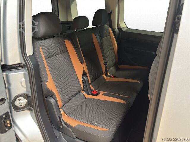 Minibús VW Caddy 1.5 TSI 84 KW PanAmericana  AHK*NAVI*DSG