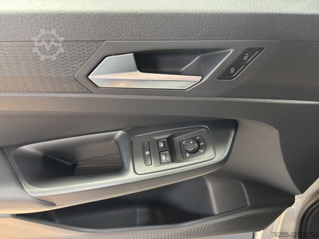 Minibús VW Caddy 1.5 TSI 84 KW PanAmericana  AHK*NAVI*DSG