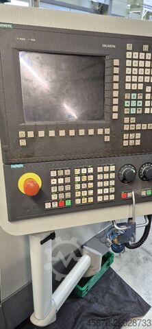 Токарный станок с ЧПУ швейцарского типа Hanwha STL38H