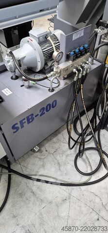 Токарный станок с ЧПУ швейцарского типа Hanwha STL38H