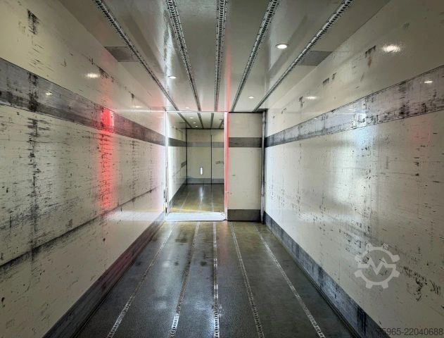 Camion refrigerato MERCEDES-BENZ Actros 2642 HEIWO ISOLATED BOXES DOUBLE DOORS TR