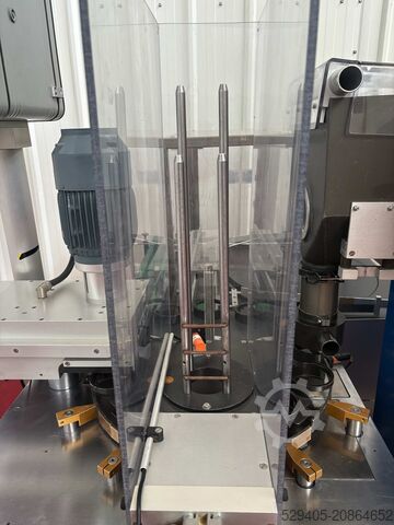 Kutular / kavanozlar / tenekeler / sert konserveler için otomatik doldurma ve kapatma (fiksaj) hattı Indosa Matic 100