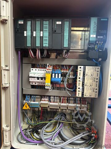 Kutular / kavanozlar / tenekeler / sert konserveler için otomatik doldurma ve kapatma (fiksaj) hattı Indosa Matic 100