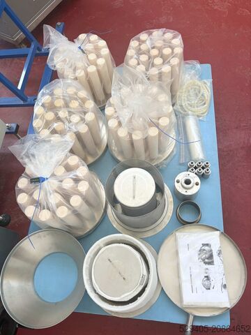 Kutular / kavanozlar / tenekeler / sert konserveler için otomatik doldurma ve kapatma (fiksaj) hattı Indosa Matic 100