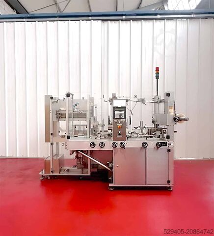 Cellophaniermaschine Pester pac automation Pewo-fold 1