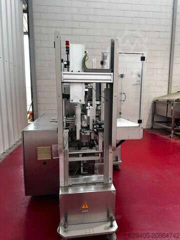 Cellophaniermaschine Pester pac automation Pewo-fold 1