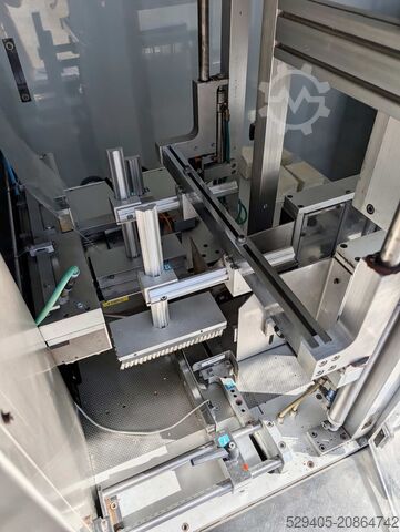 Cellophaniermaschine Pester pac automation Pewo-fold 1