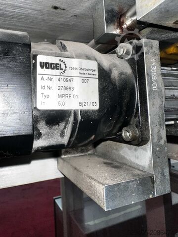 Cellophaniermaschine Pester pac automation Pewo-fold 1