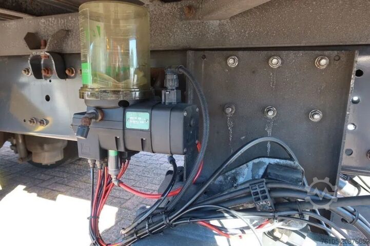 Valise Volvo FE 250 FE 250 Bak + klep E6