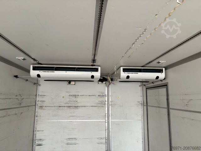 Camion frigorific RENAULT 16t Kühlkoffer 8m Lang