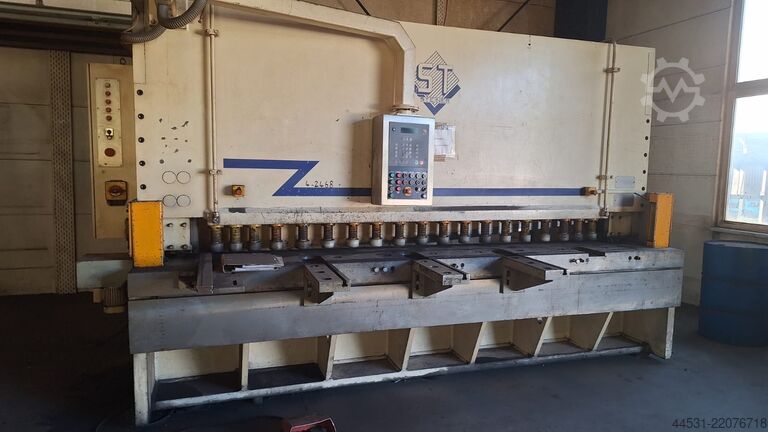 Gunting guillotine hidrolik Steiner HTS 30 113