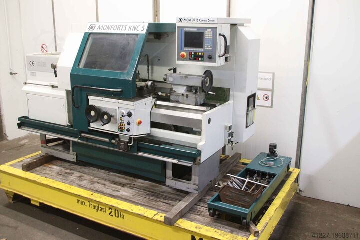 Máy tiện điều khiển theo chu kỳ Monforts KNC 5 1000