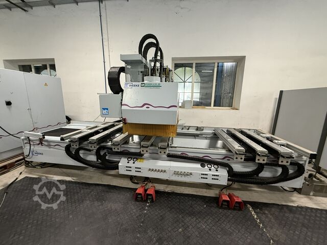 Pusat pemesinan Weeke Optimat BHC 750 Swiss Profiline