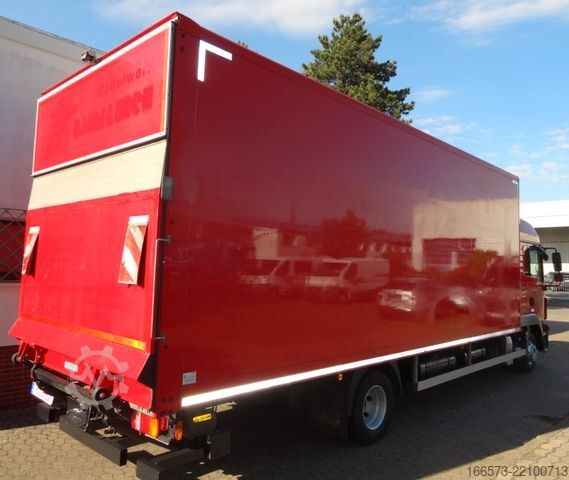 Truk boks MAN TGL 12.250 LBW AC AHK