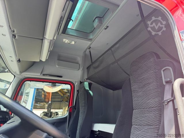 Kutu kamyonu MERCEDES-BENZ 1224 L 7,3m  LBW 1.5t Klima Heizung 1 Bett