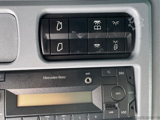 Kutu kamyonu MERCEDES-BENZ 1224 L 7,3m  LBW 1.5t Klima Heizung 1 Bett