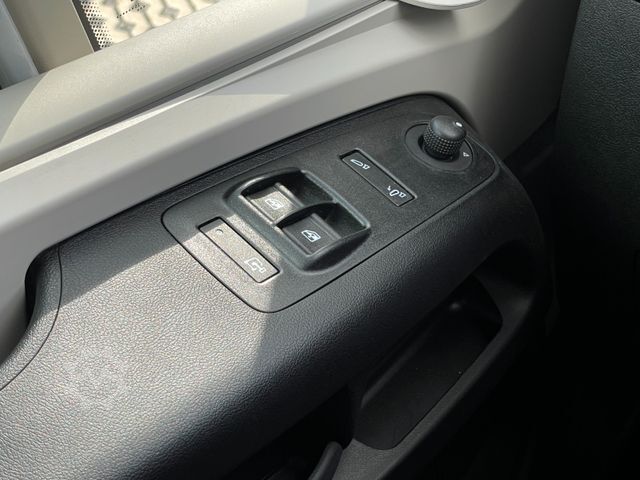 Asuntoauto PÖSSL 2Win Vario | Automatik | Platz für 4 Personen