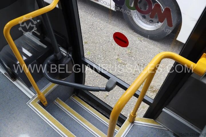 মিনিবাস Mercedes-Benz Sprinter City 65 / Broken Gearbox / Automatic /...