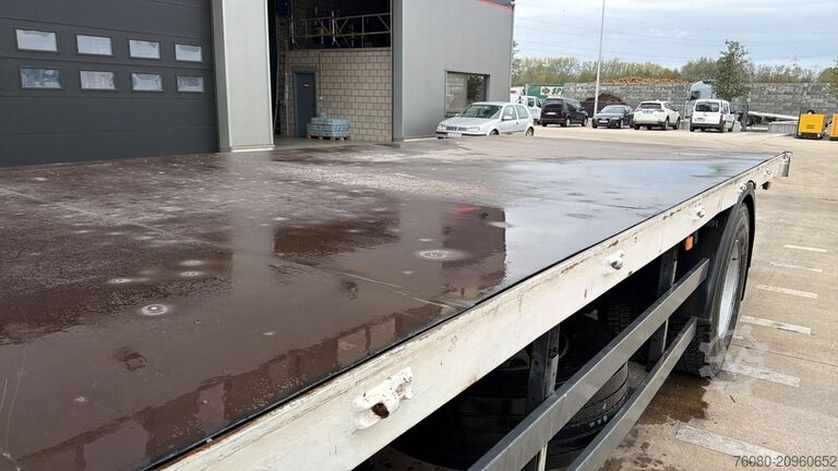 Treler platform Renault Midlum 270 (18 TONNES / BOITE MANUELLE / MANUAL...