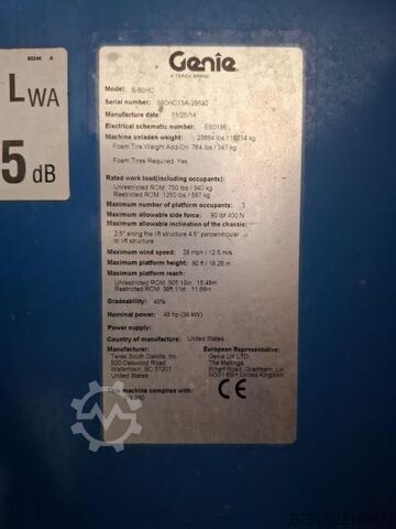 Piattaforma telescopica Genie S-60 HC