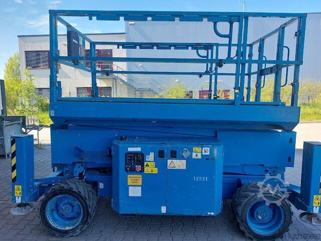 Ascensore a forbice Genie GS-3369 RT OR