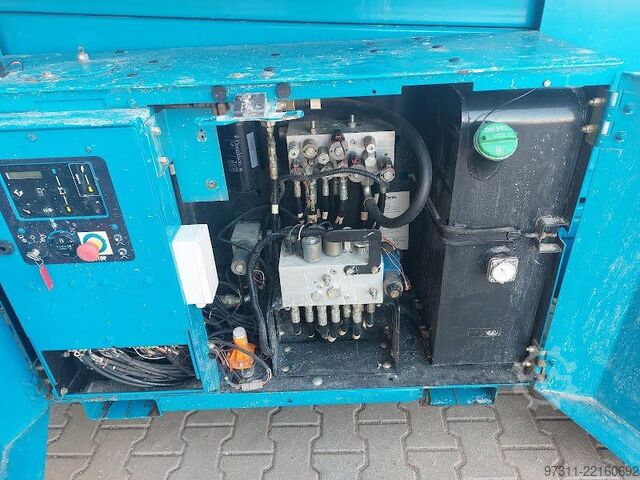 Ascensore a forbice Genie GS-3369 RT OR