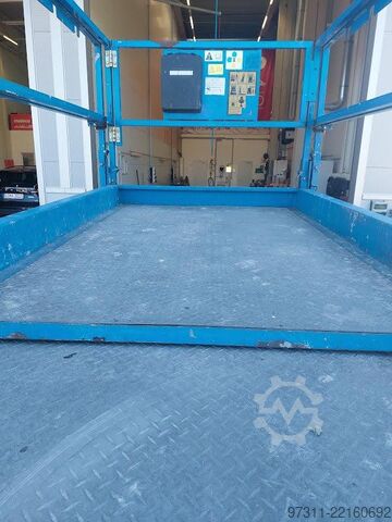 Ascensore a forbice Genie GS-3369 RT OR