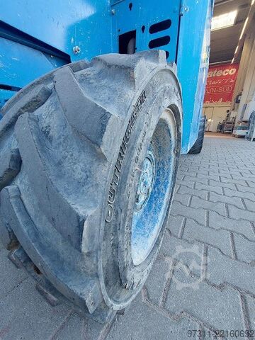 Ascensore a forbice Genie GS-3369 RT OR