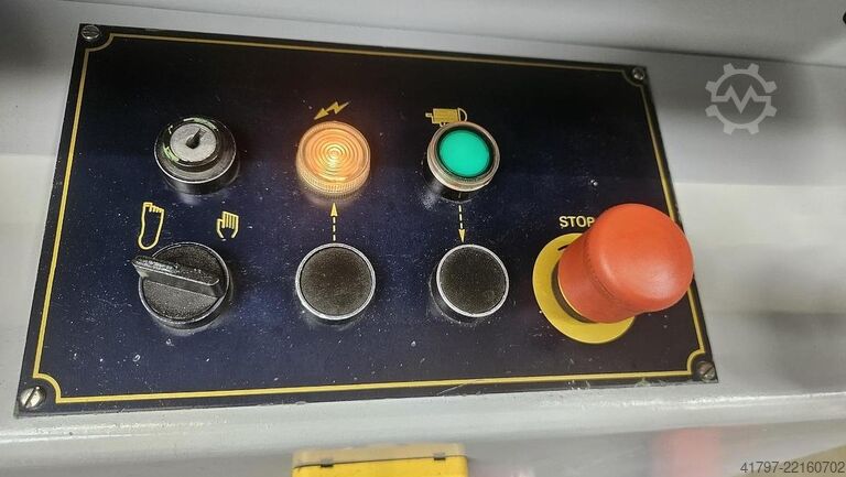 Máquina de corte Indumasch V 204 Indumasch V 204