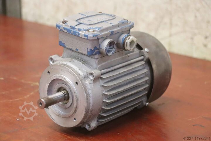 Moteur électrique 0,22 kW 1307 tr/min Lafert AFS 63/4