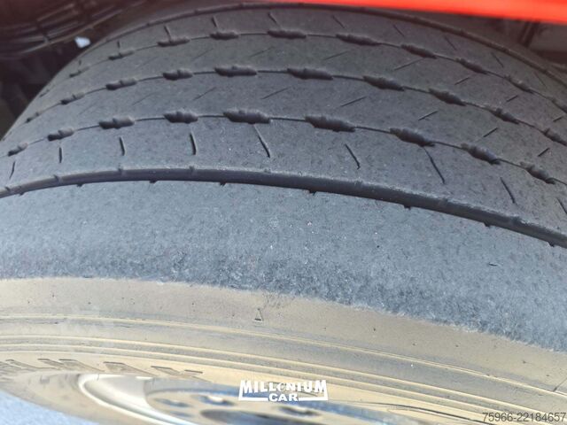 卡车底盘 IVECO SWAY 480 MOTRICE 3 ASSI 12/2021