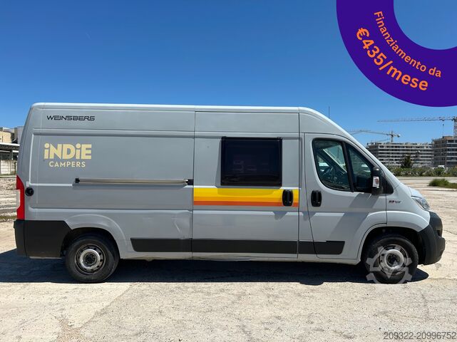 キャラバン/キャンピングカー Fiat Weinsberg Carabus 600 K | 4 posti letto | Completamente attrezzato