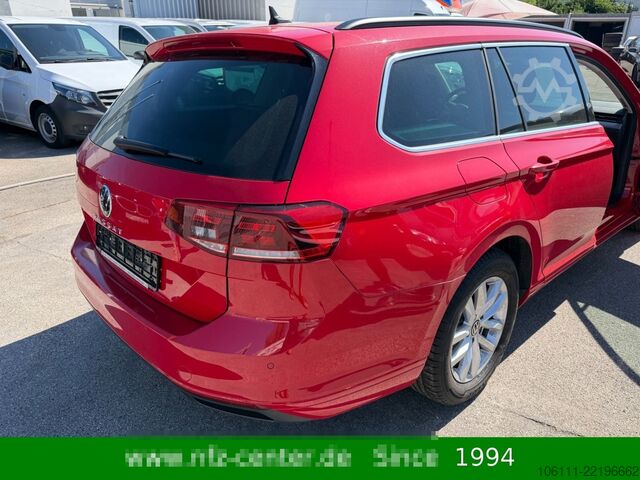 মিনিবাস VOLKSWAGEN Passat Variant Business 2,0TDI DSG ACC