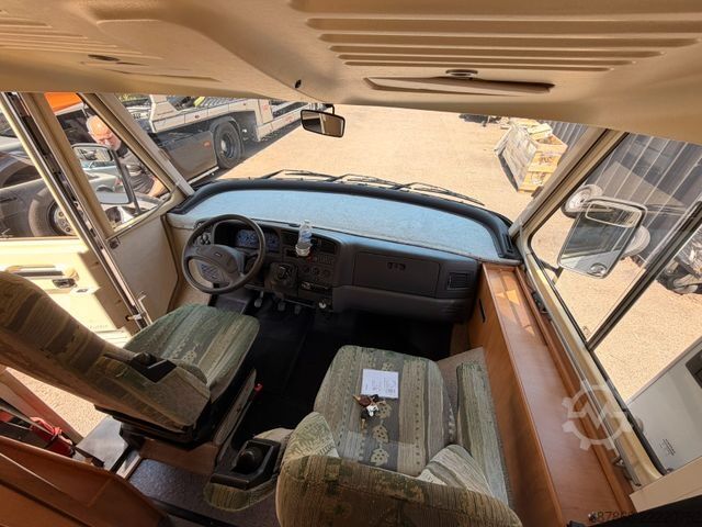 Kamper zintegrowany HYMER/ERIBA B 534 motor KLIMA