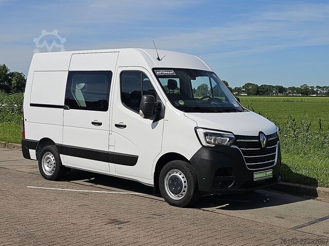 Mobil station wagon beratap tinggi RENAULT MASTER 2.3 L2H2 Dubbele Cabine
