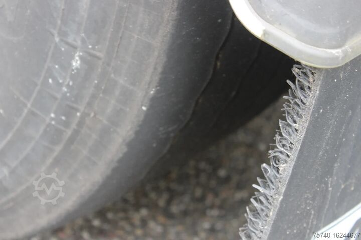 Transport refrigerat/congelat LAG + CARRIER + MAXIMA 1300