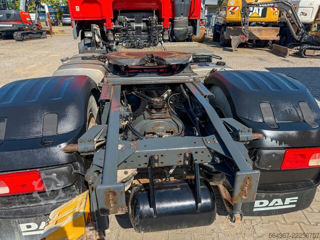 Unit traktor standar DAF XF105.460 SZM Kühlwasserverlust