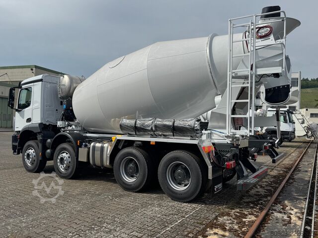 รถโม่ปูน Mercedes-Benz Arocs 3746 / RFM10