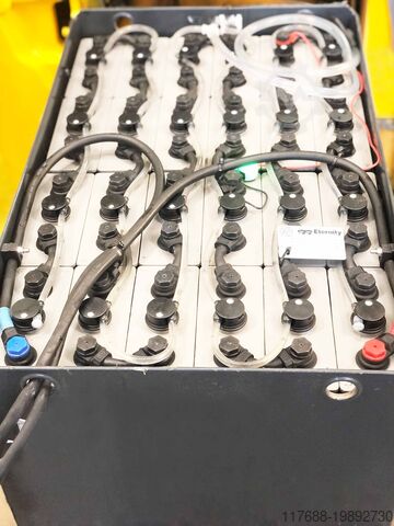 Električni trikolesnik Jungheinrich EFG 218k - Service Neu - Batterie 88% - Triplex