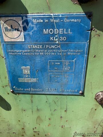 Mubea KL30 Prensa Excêntrica Puncionadeira 30 mm 1,5 kW Fabricada na Alemanha Mubea KL30 Prasa Mimośrodowa Wykrawarka 30 mm 1,5 kW Made in Germany Mubea KL30 Prasa Mimośrodowa Wykrawarka 30 mm 1,5 kW Made in Germany