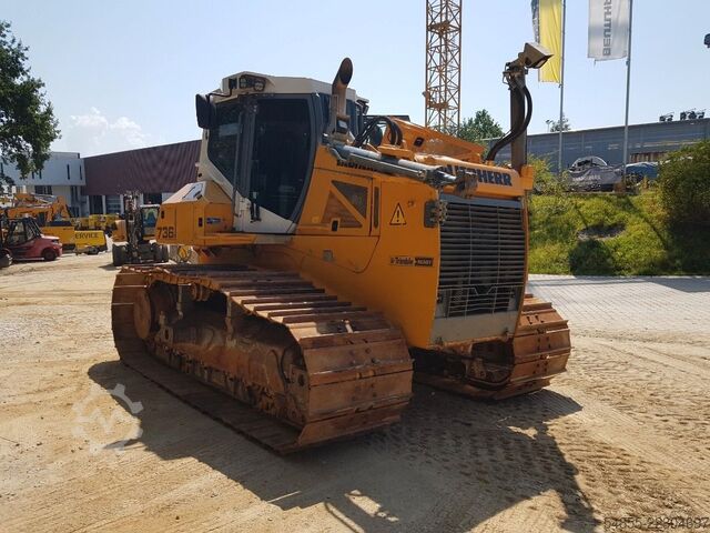 Rolo compactador LIEBHERR PR736 LGP